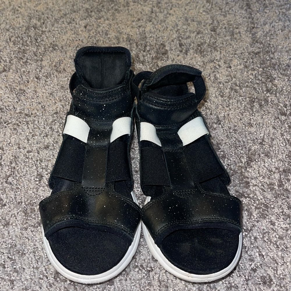Sorel Black and White Women's Sandals